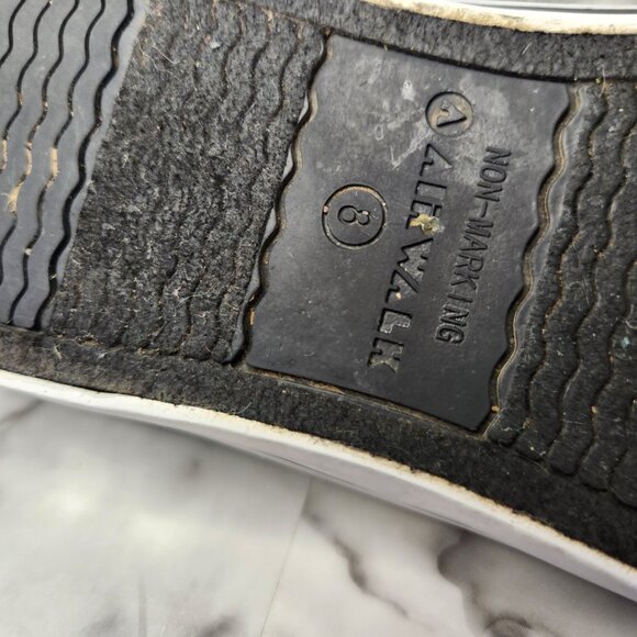 AIR WALK WOMENS WHITE & DENIM BLACK FLAT SNEAKERS SIZE 8 LOAFERS - Picture 9 of 12